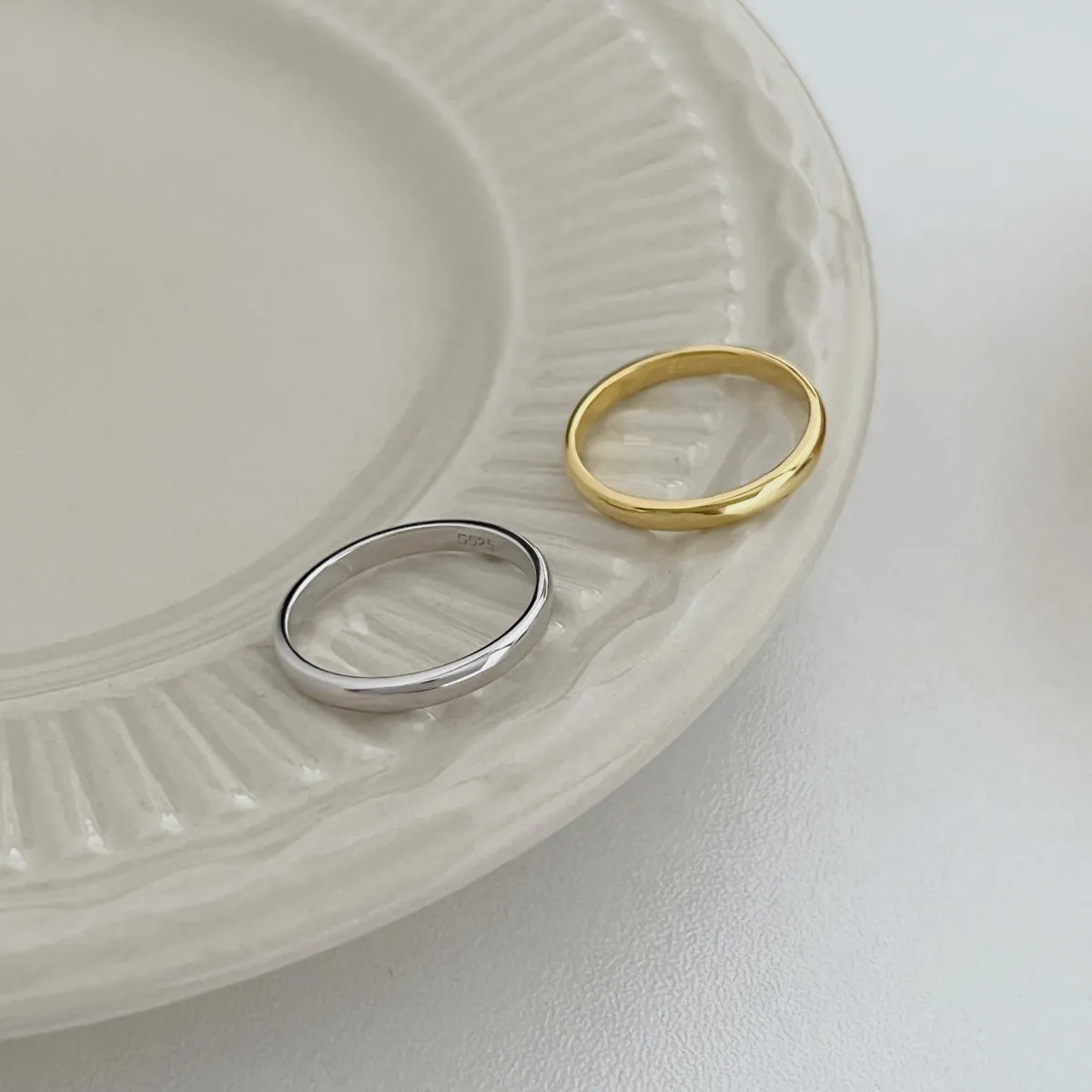 2.5mm Half Round Dome Wedding Band Ring