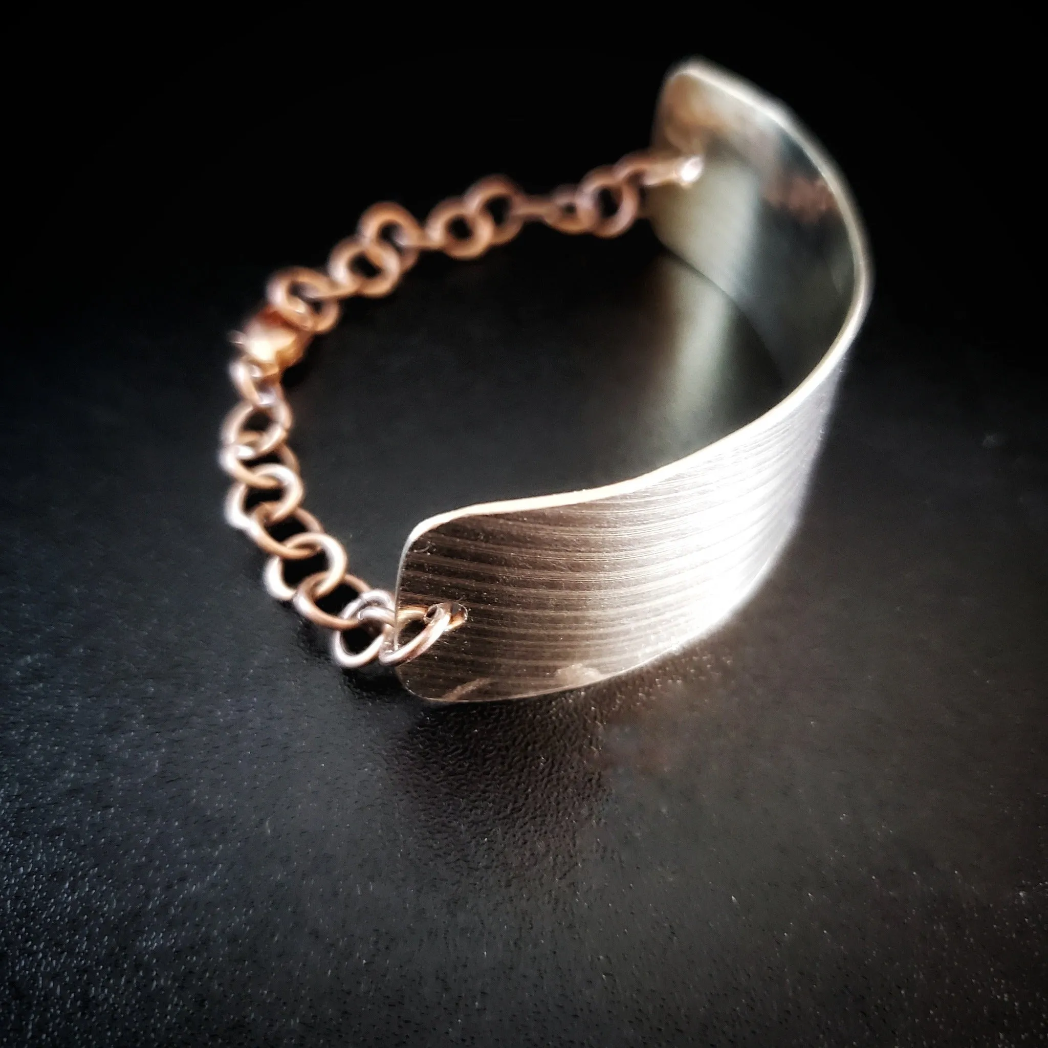 Cymbal Chain Style Bracelet