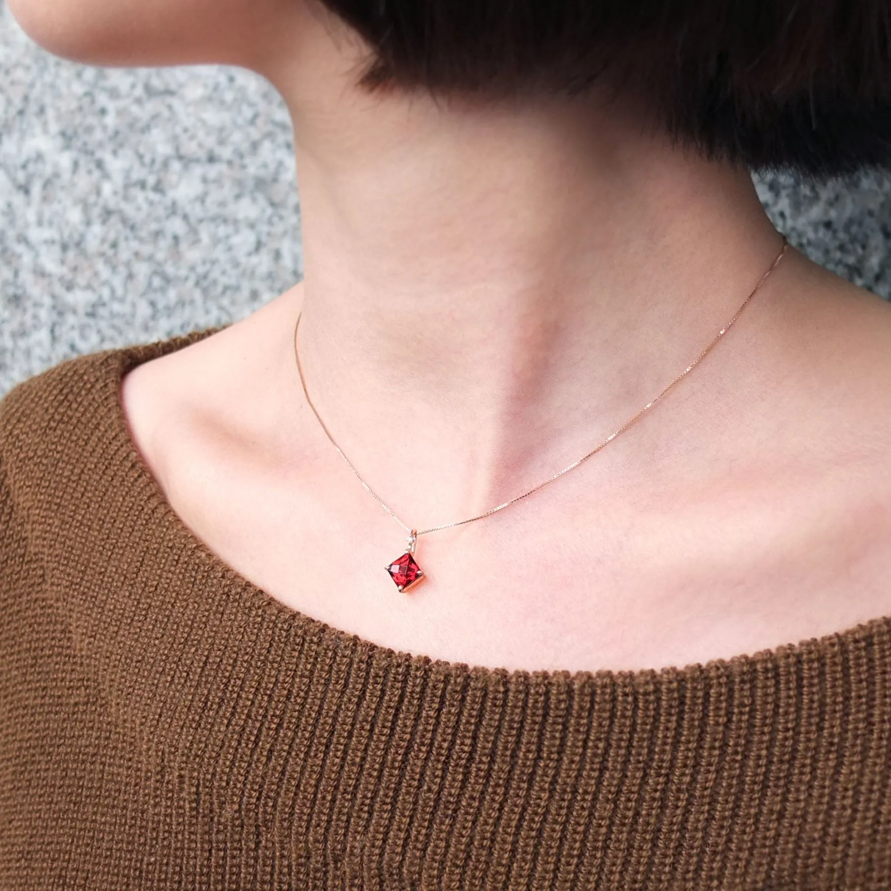 Garnet Square Necklace (10K Rose Gold)