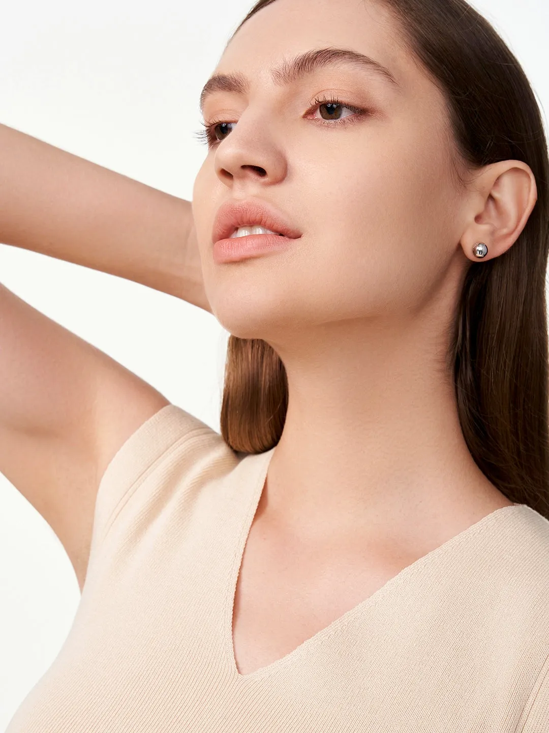 Round Sphere Studs