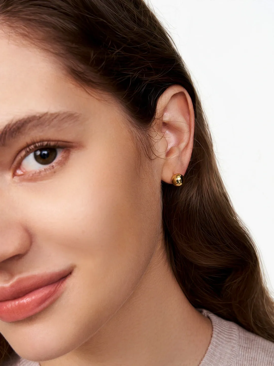 Round Sphere Studs