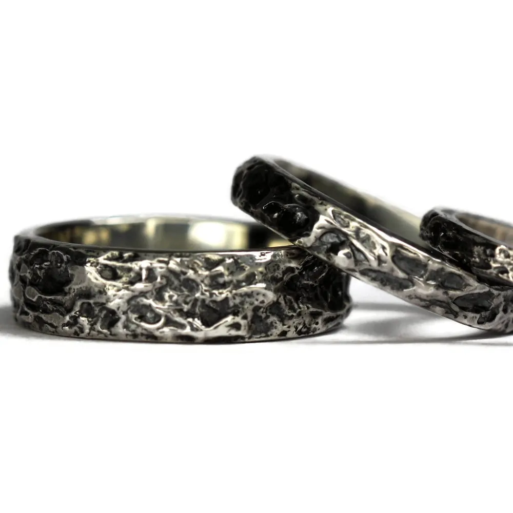 Silver Rustic Treasure Ring - 6.5 mm